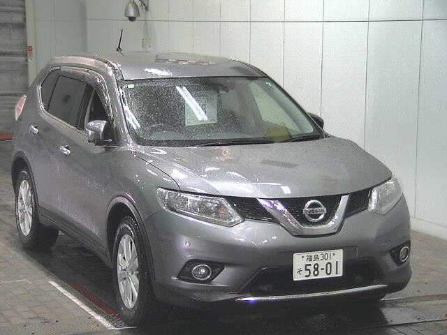 NISSAN X-TRAIL