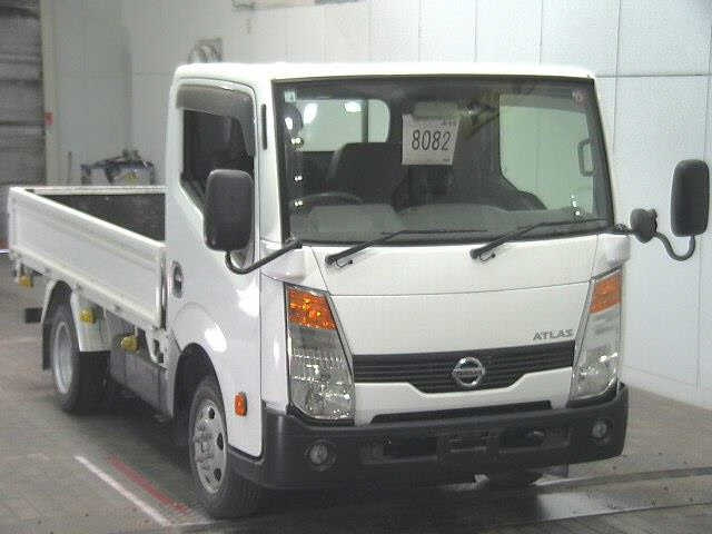 NISSAN ATLAS 2014