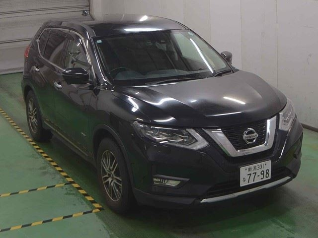NISSAN X-TRAIL
