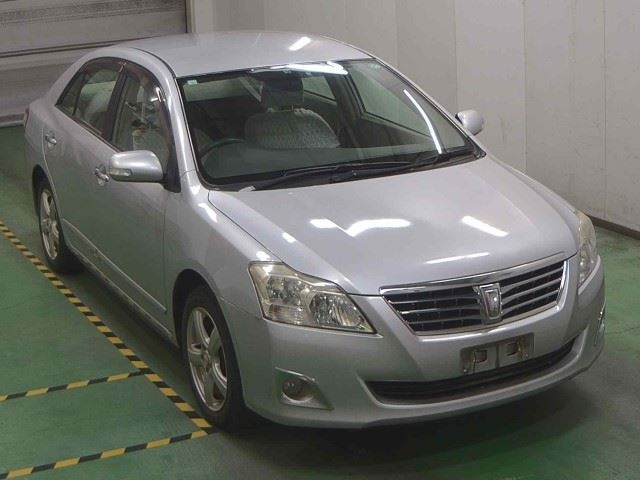 TOYOTA PREMIO