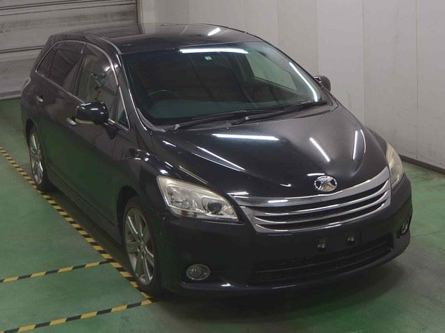 TOYOTA MARK X ZIO 2010
