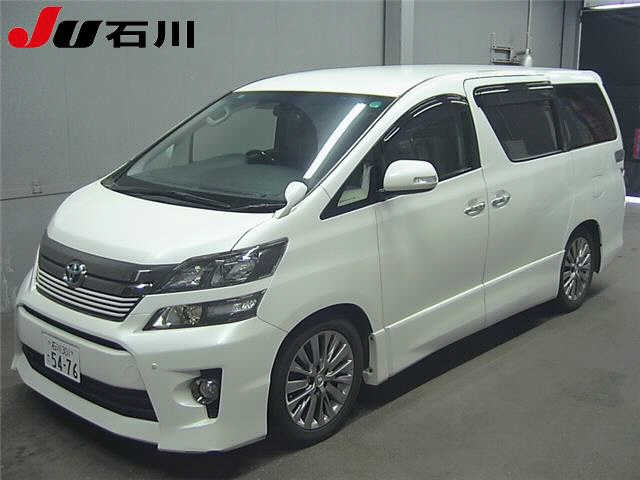 TOYOTA VELLFIRE 2013
