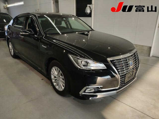 TOYOTA CROWN 2016