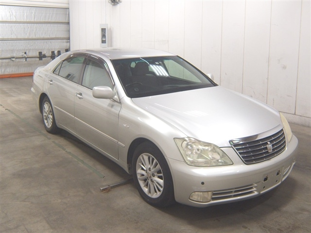 TOYOTA CROWN 2005