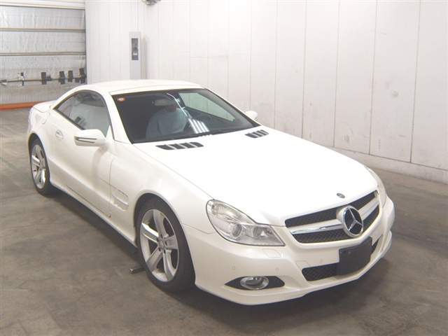 MERCEDES BENZ SL SERIES 2010