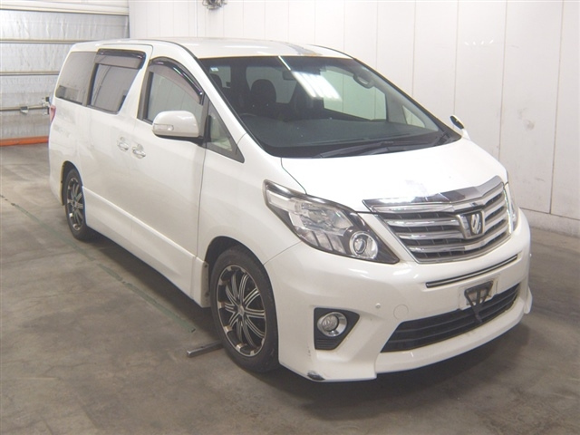 TOYOTA ALPHARD 2013
