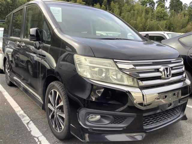 HONDA STEP WAGON 2012