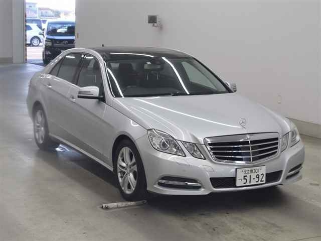 MERCEDES BENZ E CLASS 2012