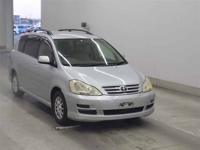 TOYOTA IPSUM