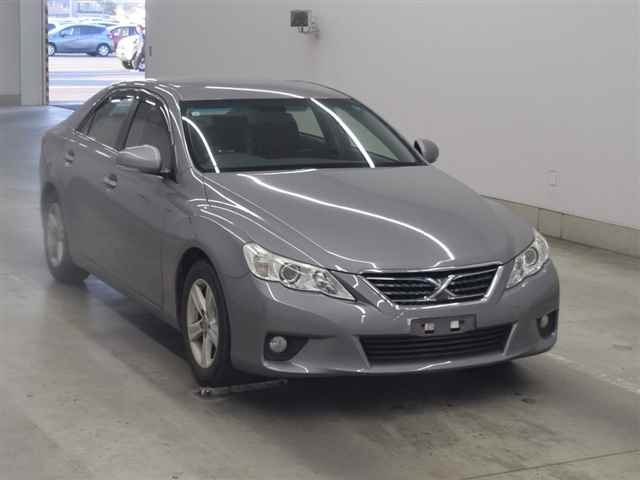 TOYOTA MARK X 2011