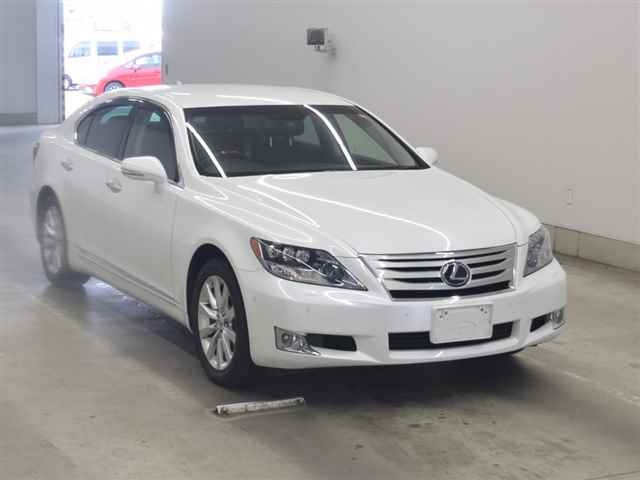 LEXUS LS