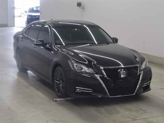 TOYOTA CROWN 2017