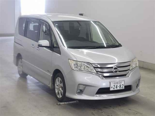 NISSAN SERENA 2012