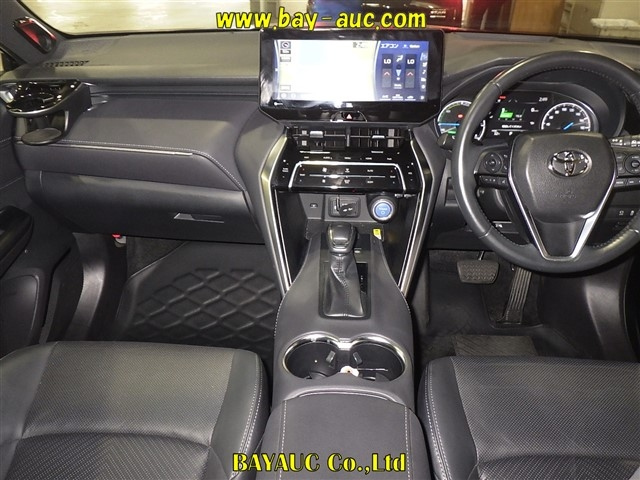 TOYOTA HARRIER 2021