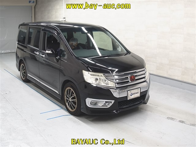 HONDA STEP WAGON 2014
