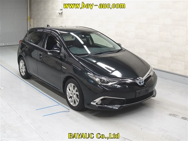 TOYOTA AURIS 2016