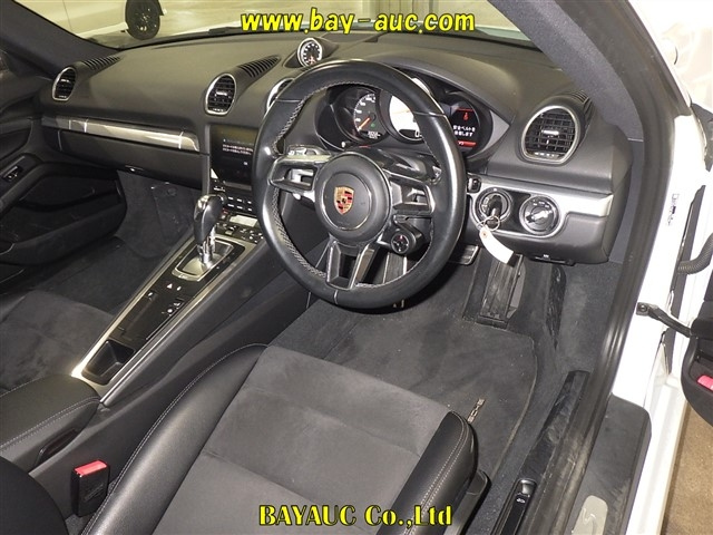 PORSCHE CAYMAN 2017