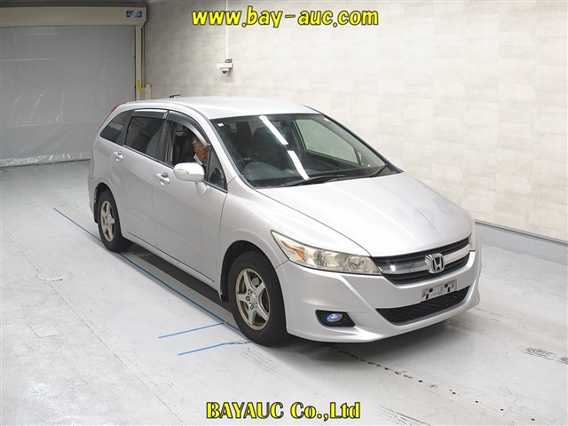 HONDA STREAM 2010