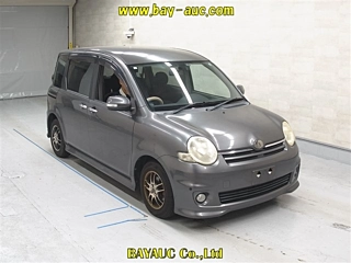 TOYOTA SIENTA 2009