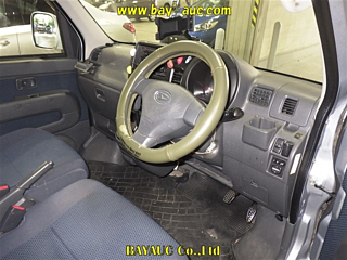 DAIHATSU HIJET VAN 2010