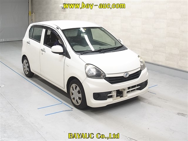 DAIHATSU MIRA E S 2014