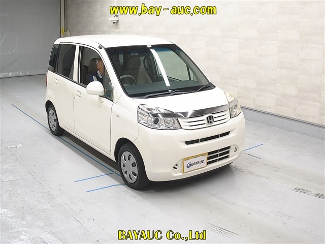 HONDA LIFE 2011