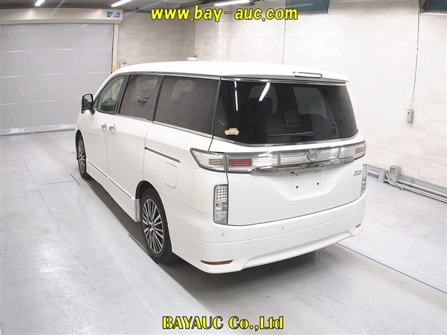 NISSAN ELGRAND 2023