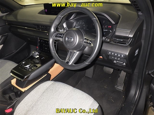 MAZDA MX-30 2020