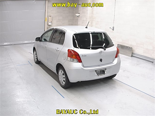 TOYOTA VITZ 2009