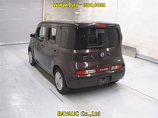 NISSAN CUBE 2010