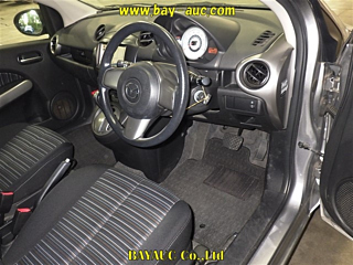 MAZDA DEMIO 2009