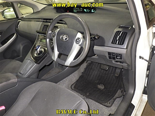 TOYOTA PRIUS 2011