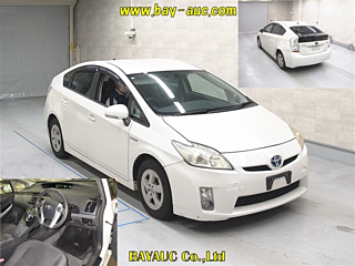 TOYOTA PRIUS 2011