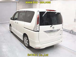 NISSAN SERENA 2012