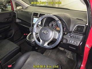 TOYOTA RACTIS 2011
