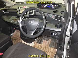 HONDA FREED 2013