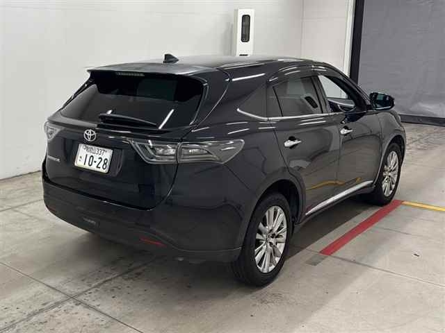 TOYOTA HARRIER 2013