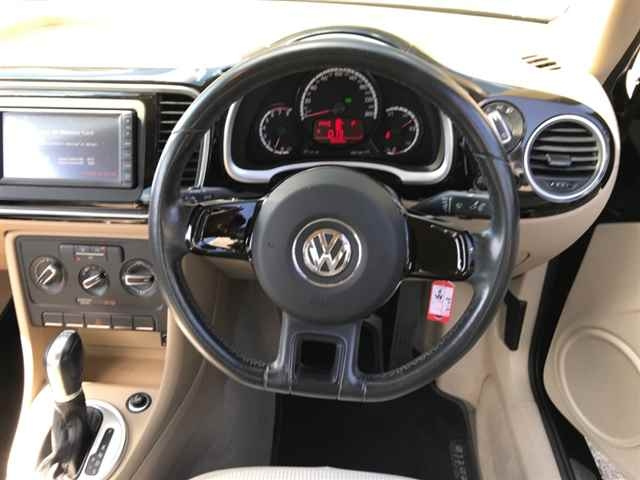 VOLKSWAGEN THE BEETLE 2014