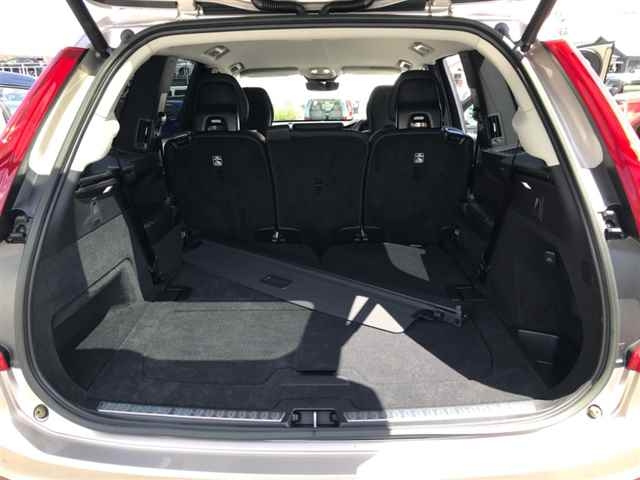 VOLVO XC90 2023