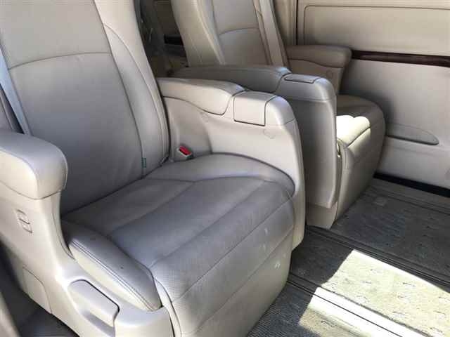 TOYOTA ALPHARD 2008