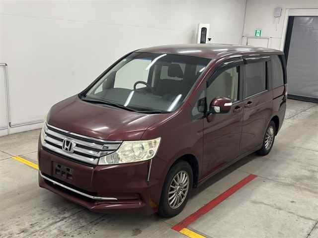 HONDA STEP WAGON 2012