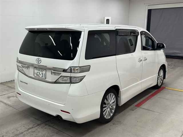 TOYOTA VELLFIRE 2012