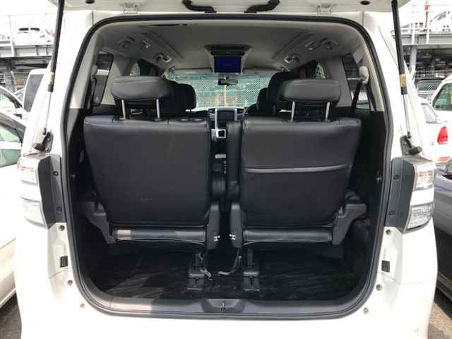 TOYOTA VELLFIRE 2012