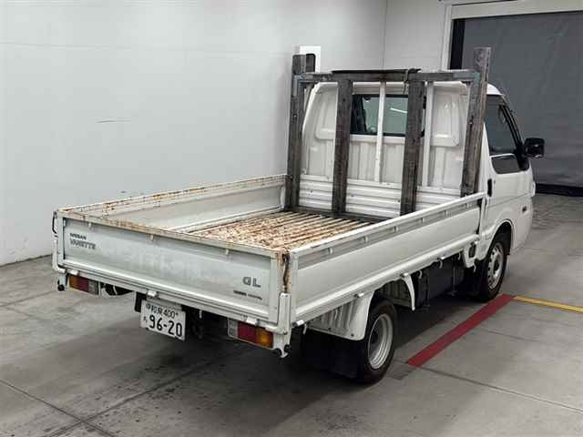 NISSAN VANETTE TRUCK 2009
