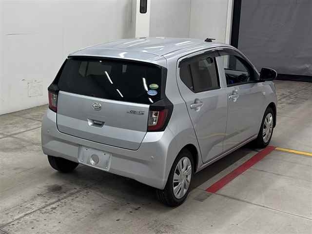 DAIHATSU MIRA E S 2020