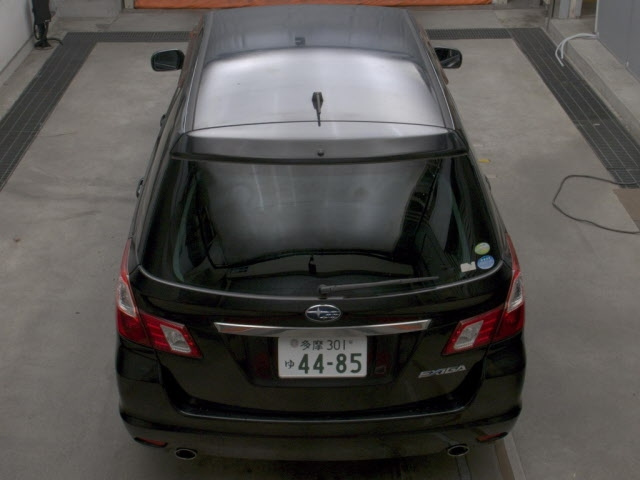SUBARU EXIGA 2009
