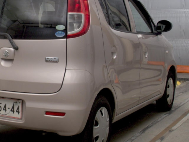 SUZUKI MRWAGON 2010