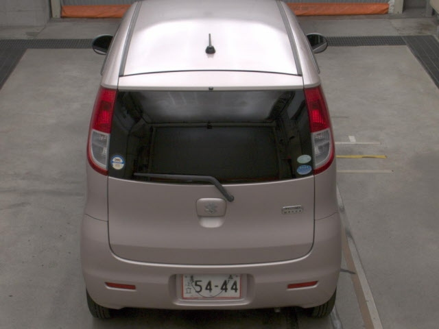 SUZUKI MRWAGON 2010