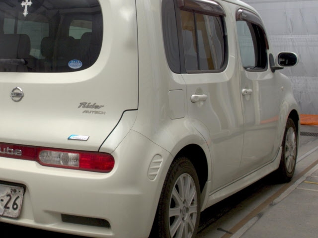 NISSAN CUBE 2009