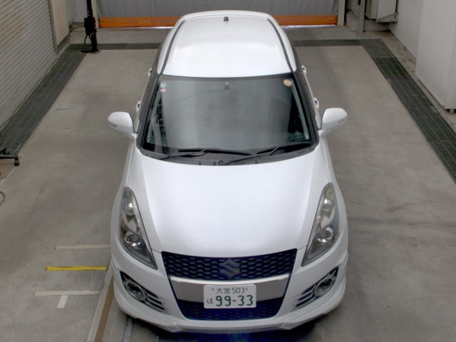 SUZUKI SWIFT 2012